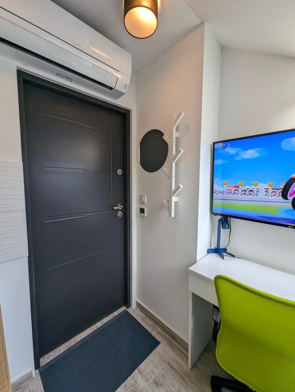 Apartment Tiny Downtown W Detached Private Bath Zagreb